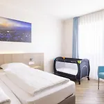 Hotel Vier Jahreszeiten Lübeck